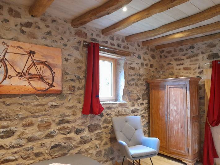 Location de vacances pour 2 personnes, avec terrasse à Mélisey - 2