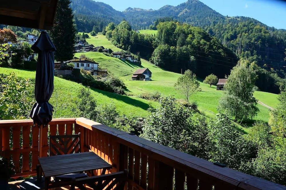 Gemütliches Chalet in Oberterzen – Skiliftnähe & Traumblick in Quarten, Walensee