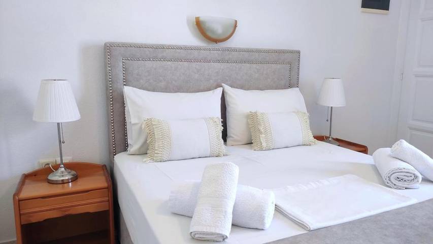 Gîte pour 2 personnes, avec vue et balcon dans Kamarès - 4