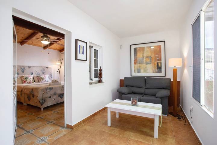 Hel lejlighed, Vacation Apartment 'Piso en Tejina De Isora' with Private Terrace and Wi-Fi in Tejina de Isora, Guía de Isora
