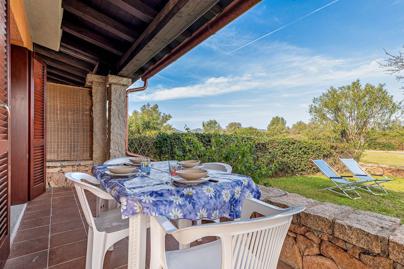 Ferienhaus 'Villetta A 800mt Dall'Isuledda' mit gemeinsamer Terrasse in Lu Miriacheddu, San Teodoro