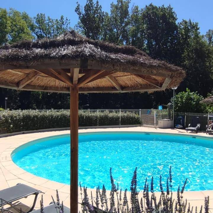 Camping Près du Lac de Sainte Croix in Bauduen, Brignoles region