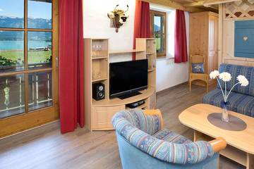 Hütte für 4 Personen, mit Balkon am Forggensee