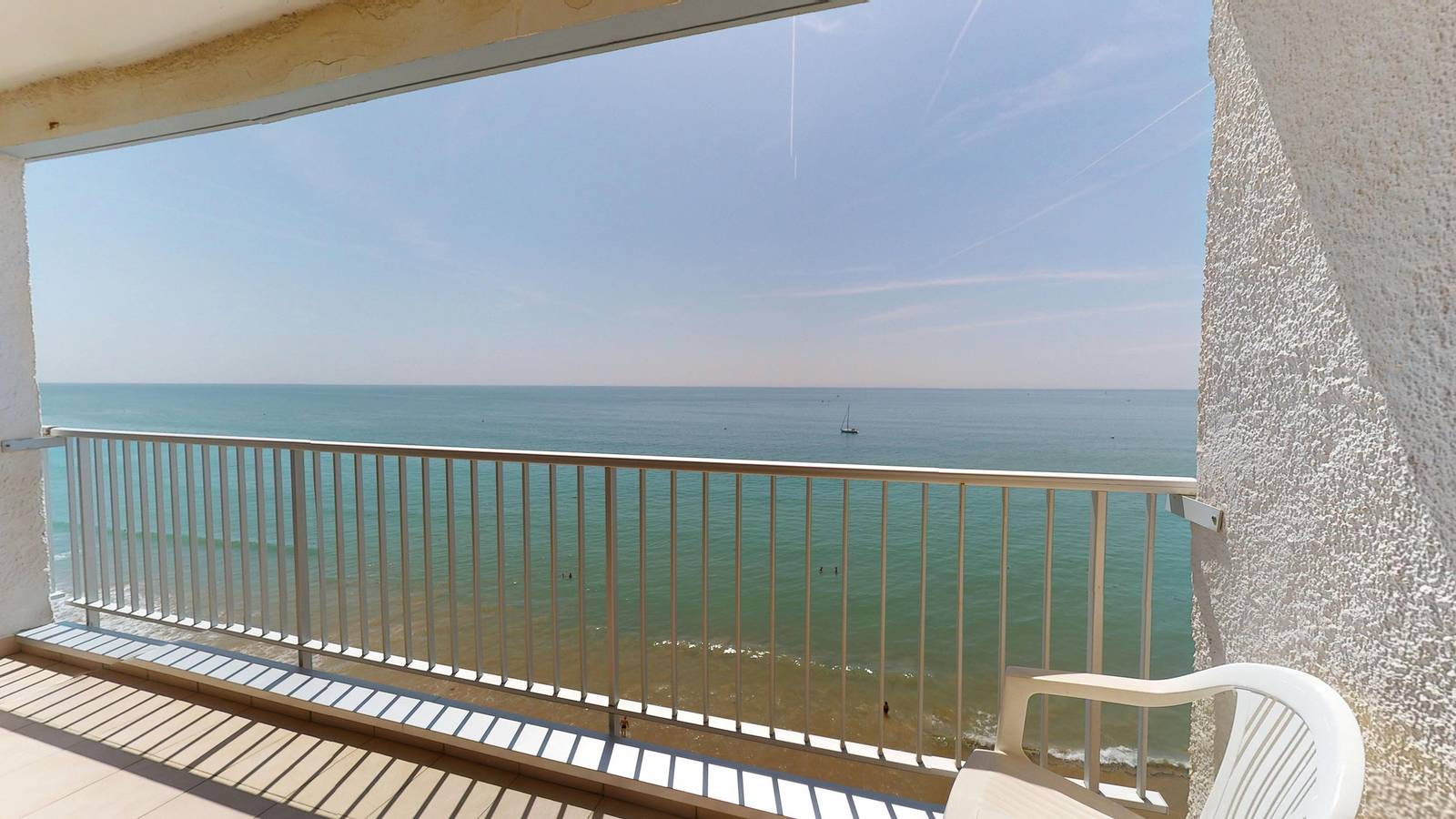 Studio entier, Studio du Capitaine - Vue Mer in Saint-Gilles-Croix-de-Vie, Vallée de la Loire
