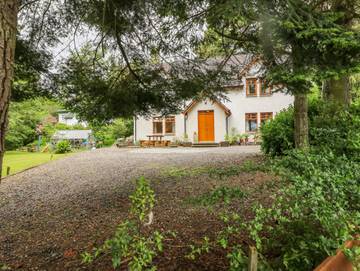 Cottage for 8 People in Newtonmore, Highlands, Photo 1