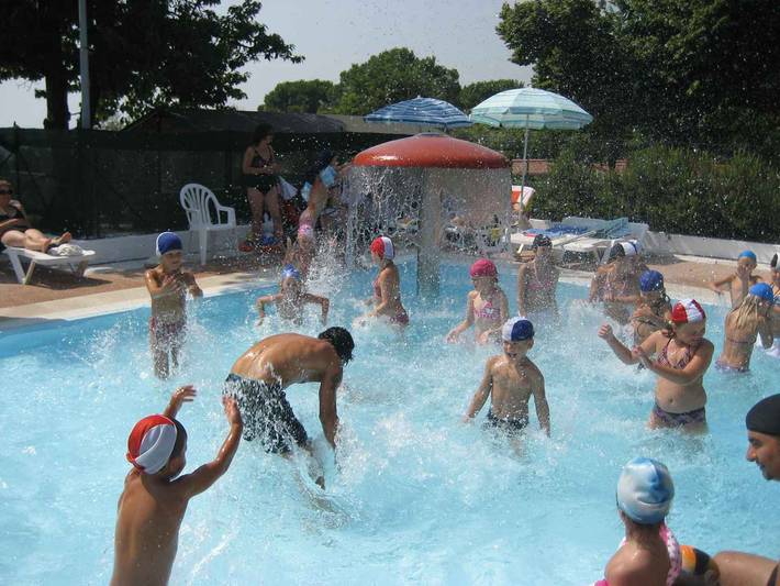 Camping für 5 Personen, mit Garten in der Lombardei - 4