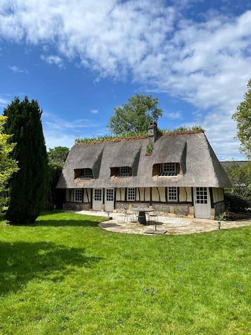 Cottage pour 6 personnes, avec terrasse et jardin dans Illeville-sur-Montfort