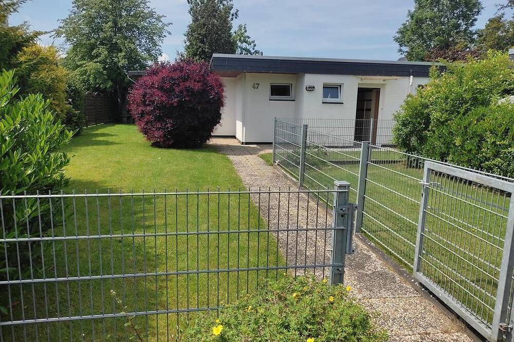 Ferienhaus Pauly - Ferienhaus, Bad, Wc, 2 Schlafräume in Brunsbüttel, Nordseeküste