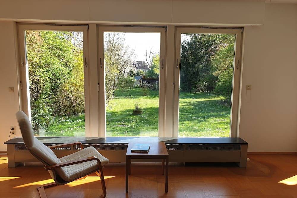 Pfalz und Elsass erkunden, im Gartenparadies entspannen in Kandel, Rheinebene