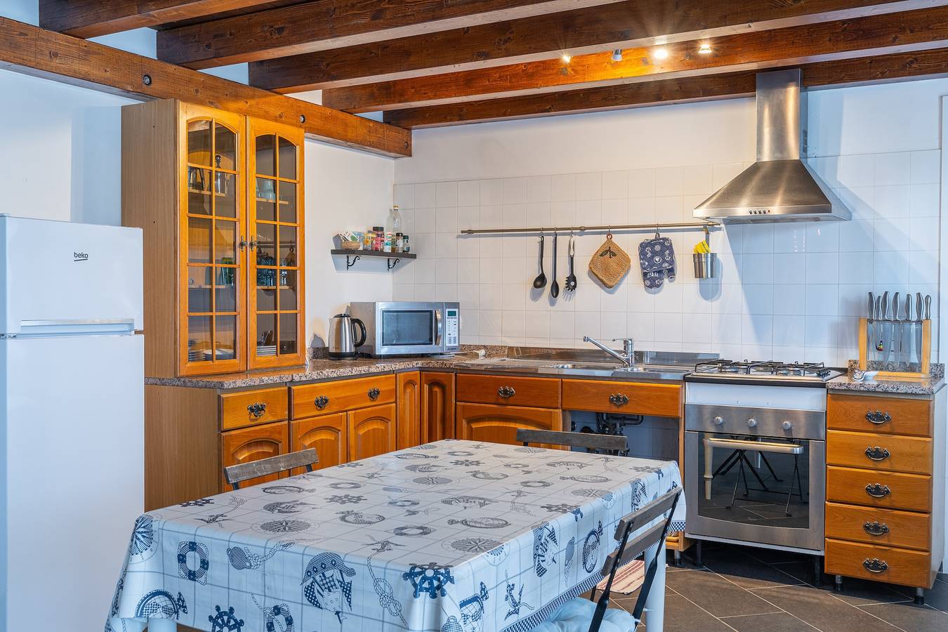 Apartment in Villa 'Il Limone, La Salvia e il Rosmarino' mit Meerblick, privater Terrasse und Wlan in Costa Saracena, Augusta (Gemeinde)