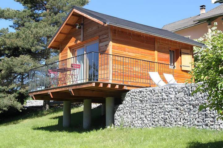 Chalet pour 2 personnes, avec sauna et balcon ainsi que jacuzzi et jardin, animaux acceptés