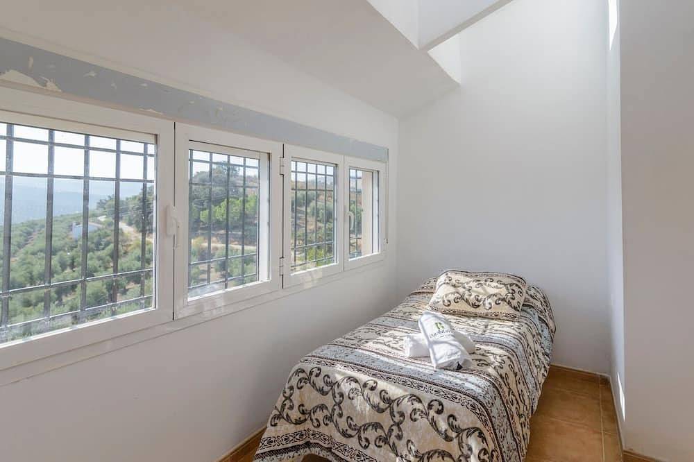 Cortijo La Umbría Villanueva de Algaidas in Villanueva de Algaidas, Málaga Provincie