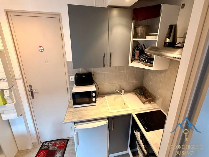 Gîte pour 4 personnes, adapté aux familles dans Bureau De Tourisme Du Massif Du Sancy Le Mont Dore - 4