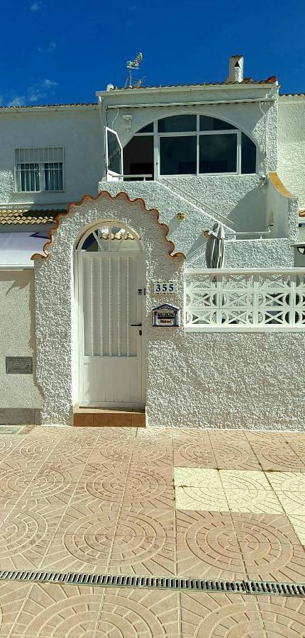 Two-Bedroom House in Pilar de la Horadada, Costa Blanca