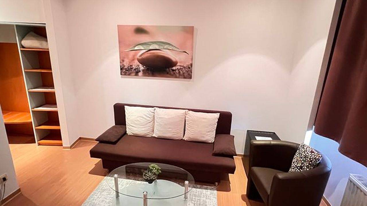 Doppelzimmer für 2 Personen (30 m²) in Dietzenbach in Dietzenbach, Distrito de Offenbach