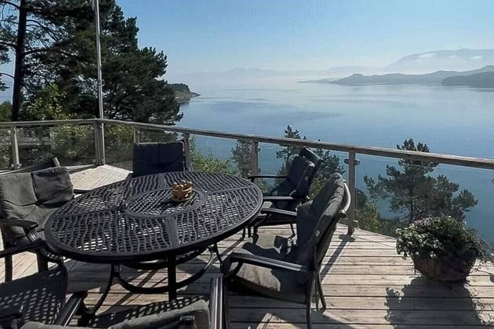 Bungalow für 11 Personen, mit Garten in Norwegen