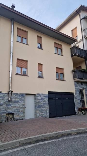 Gîte pour 6 personnes, avec vue à Mello