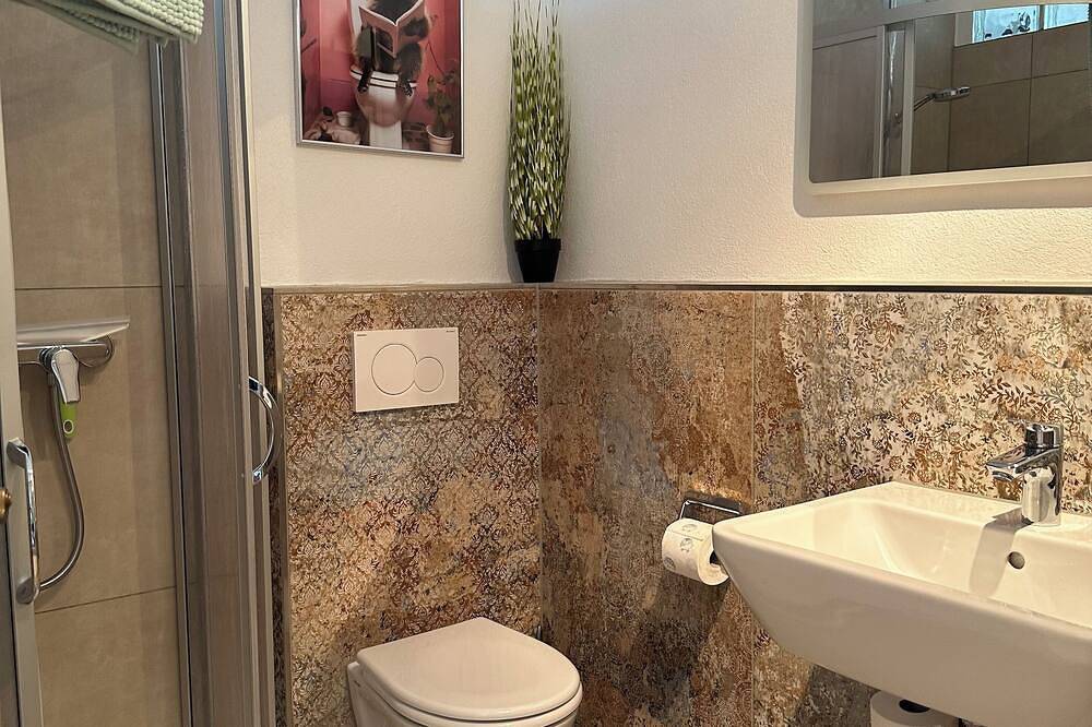 Ganze Wohnung, Terrassen Fewo ‚Kleine Perle’ mit Bodenseeblick in Daisendorf, Region Bodensee-Oberschwaben