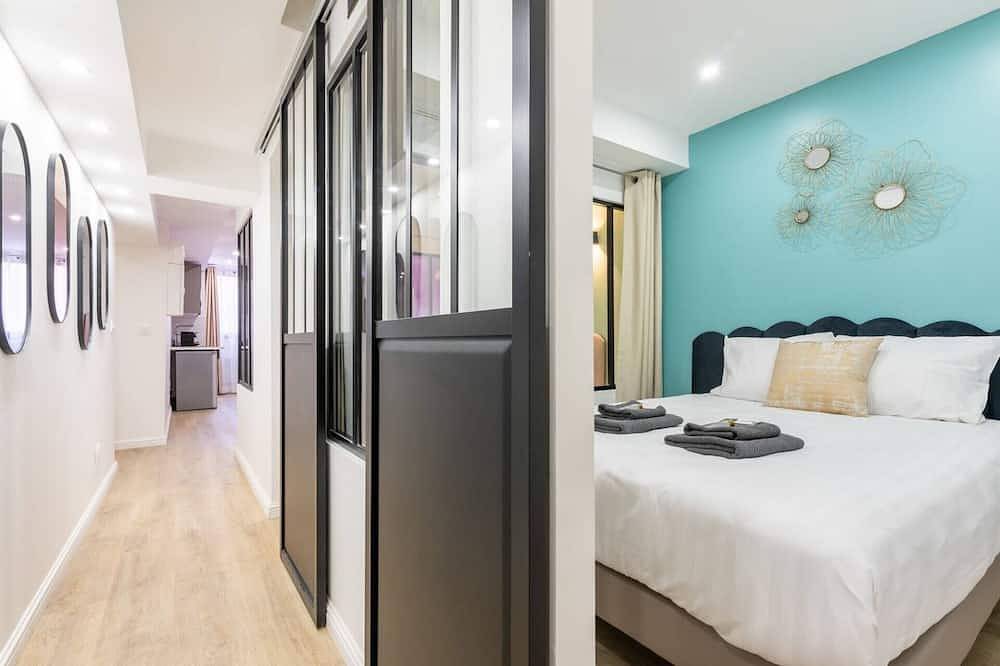 Apartamento entero, Buttes Chaumont 5 - Dos Habitaciones Piso, Capacidad 6 in París, Isla de Francia