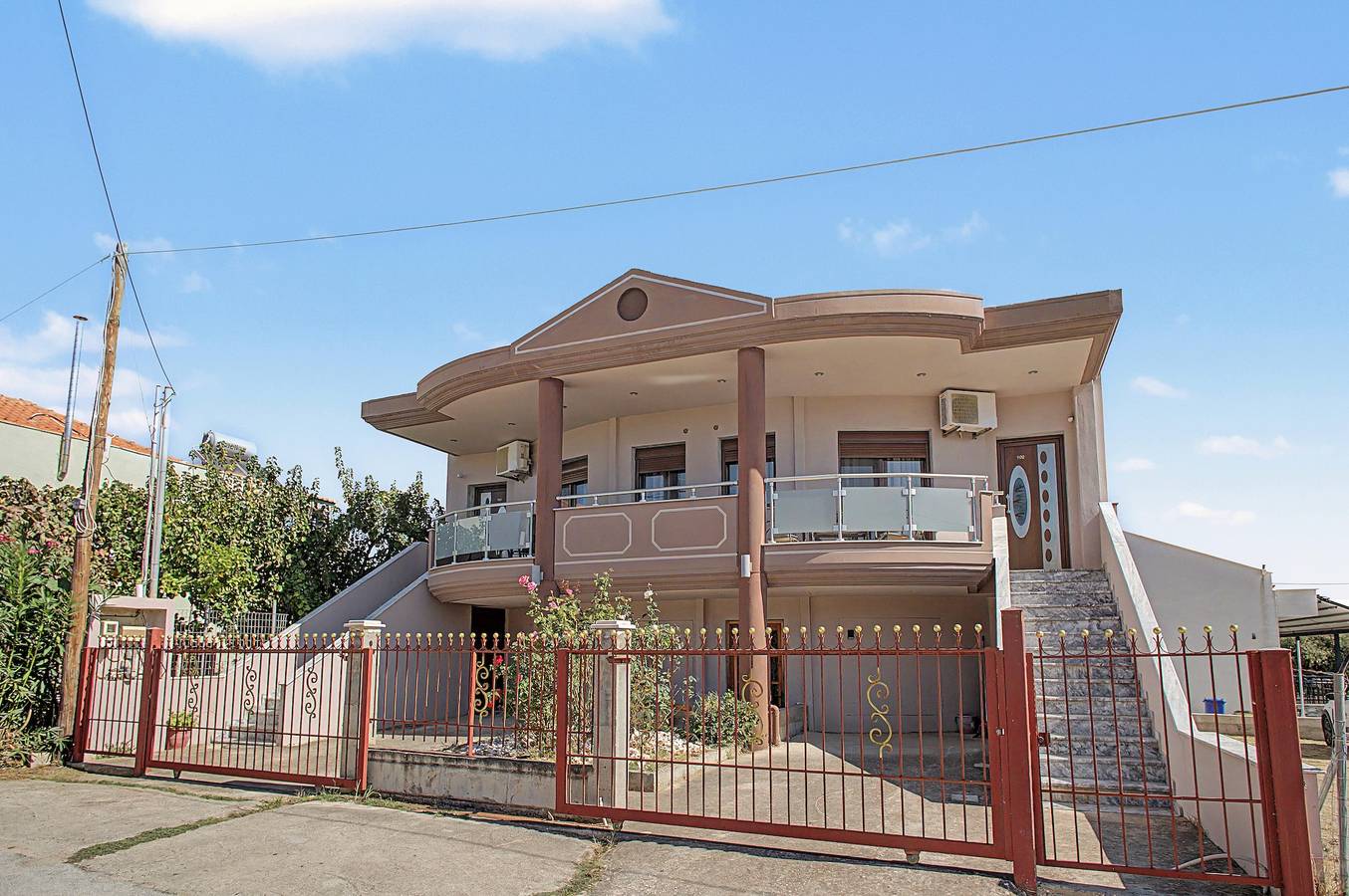 Apartamento entero, Apartamento '2' con vistas a la montaña, jardín compartido y Wi-Fi in Limenaria, Tasos