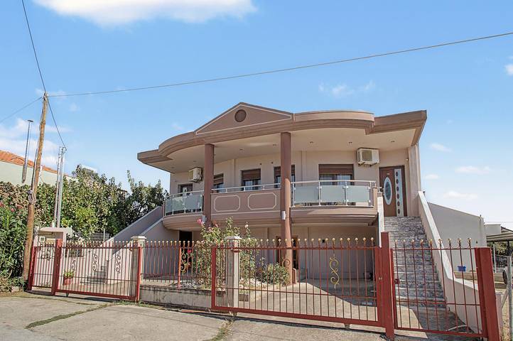 Vacation rental for 4 people, with Yard in Thassos