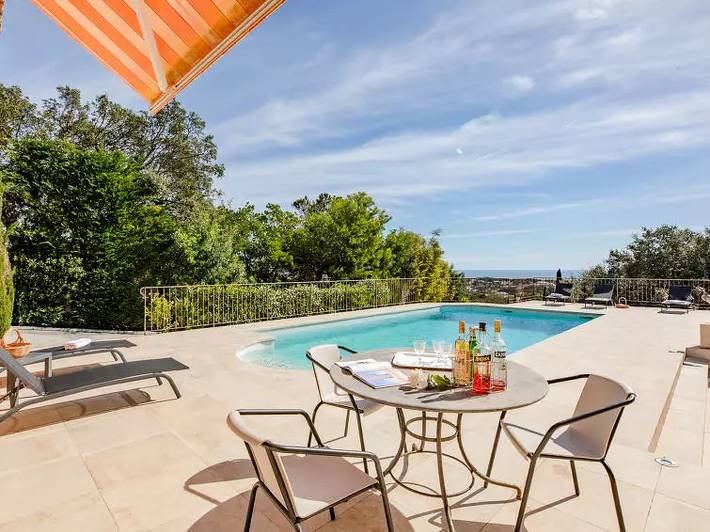 Villa pour 5 personnes, avec terrasse et piscine dans Saint-Aygulf - 3