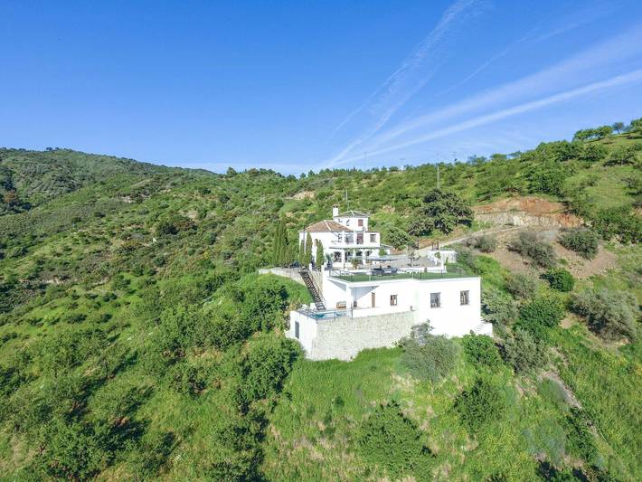 Hus för 14 Personer, med bastu samt terass och trädgård, med husdjur i Malaga