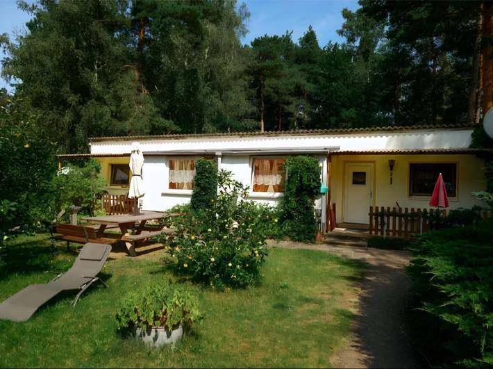 Ferienhaus für 4 Personen, mit Terrasse und Garten sowie Ausblick in Himmelpfort