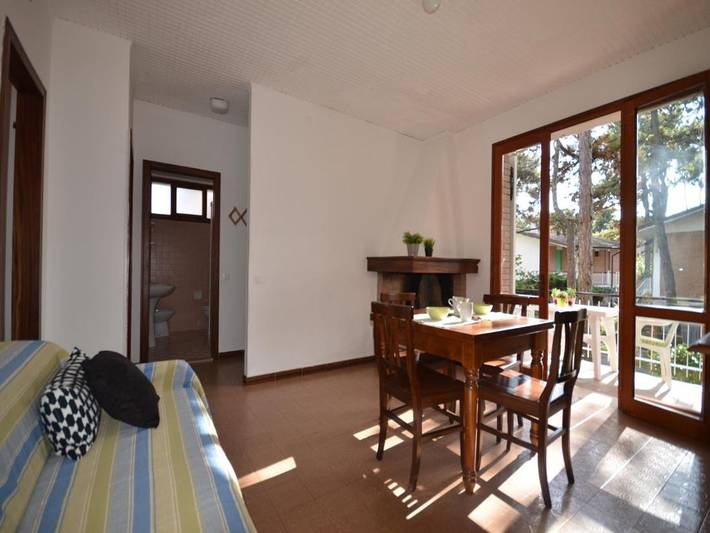 Ferienwohnung für 6 Personen, mit Balkon/Terrasse in Lignano Pineta