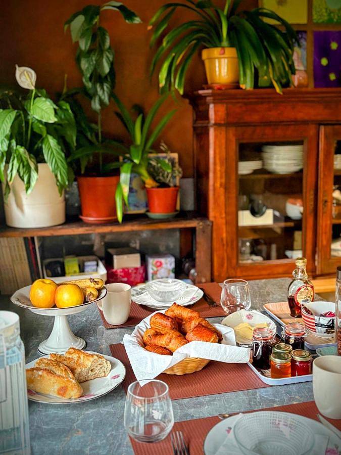 Chambre d’hôte pour 2 personnes, avec terrasse et jacuzzi dans l' Ain - 3