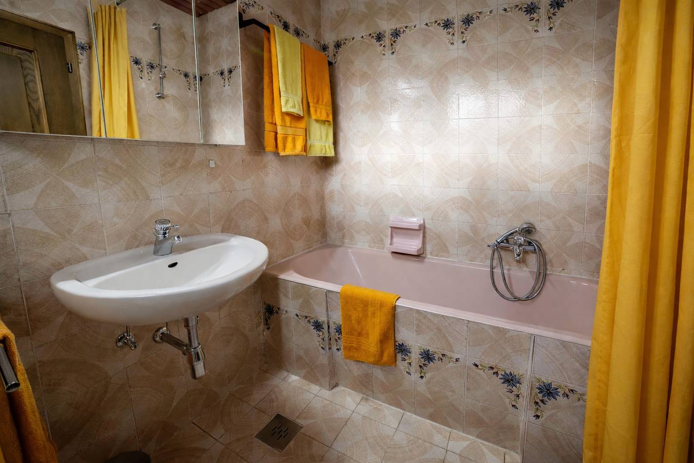 Ganze Ferienwohnung, Apartment Seeblick 33 m² in Seeboden, Bezirk Spittal an der Drau