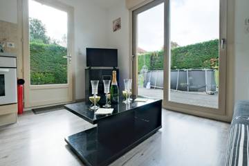 Chalet pour 4 Personnes dans Savignac-les-Églises, Périgord Blanc, Photo 4