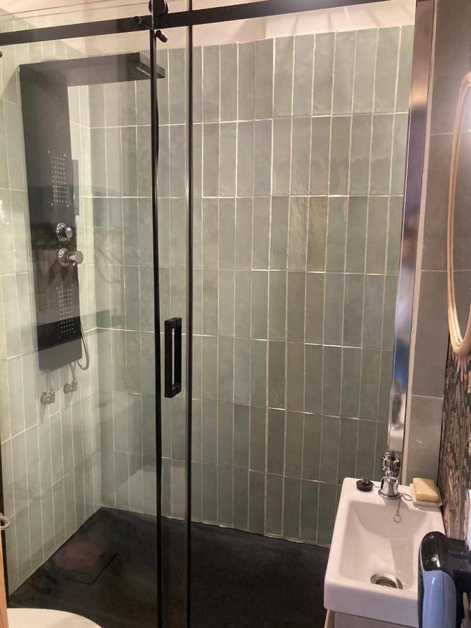 Gîte pour 2 personnes, avec vue et jardin à Oloron-Sainte-Marie - 2