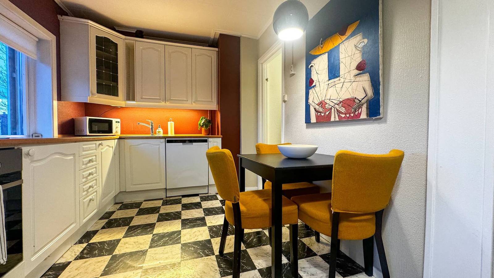 Appartement entier, Appartement confortable de 2 chambres avec parking in Ullern, Oslo Municipalité