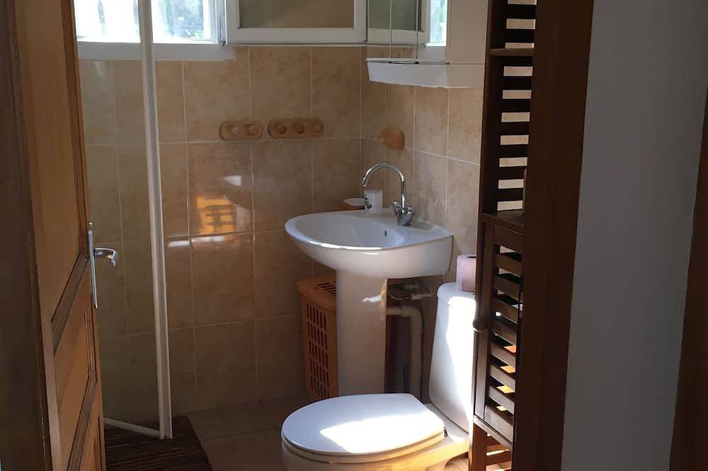 Ganze Wohnung, Am Boden entzieht ziemlich sehr funktionell Appartement mit Meer- und Bergblick in Cargèse, Regionaler Naturpark Korsika