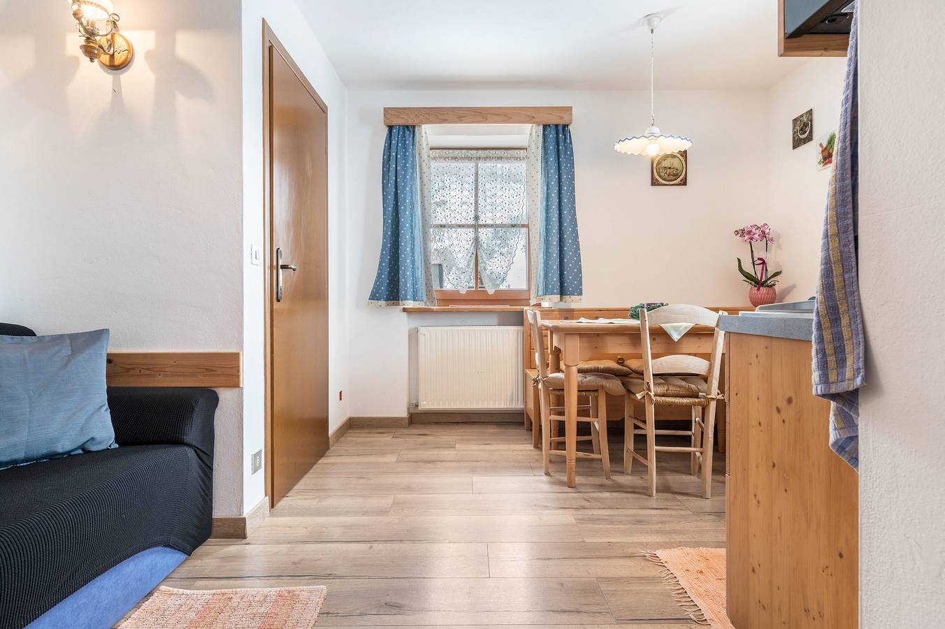 Ganze Wohnung, Ferienwohnung 'Agriturismo El Cirum Boe' mit Bergblick, privatem Garten und Wlan in Buchenstein, Dolomiti Superski