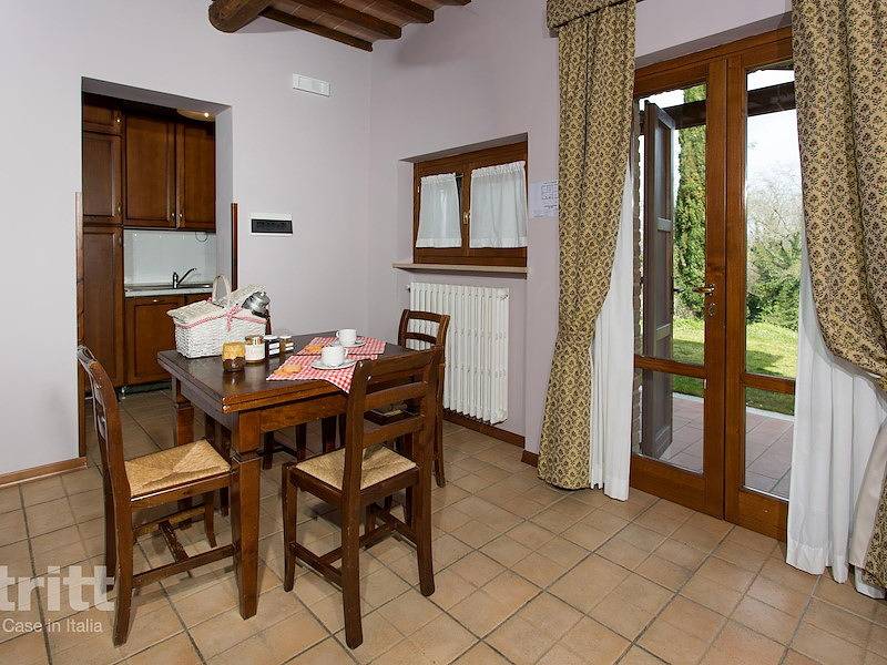 Tritt — Beautifully located apartment for 8 people in Citta della Pieve with swimming pool in Città della Pieve, Province de Pérouse