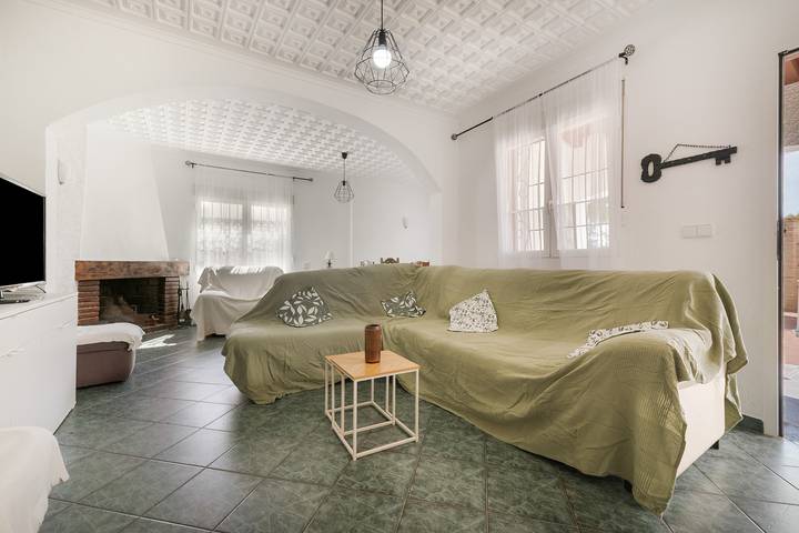 Chalet in Punta Prima with sea views, Wi-Fi, and air conditioning in Punta Prima (Alicante), Orihuela