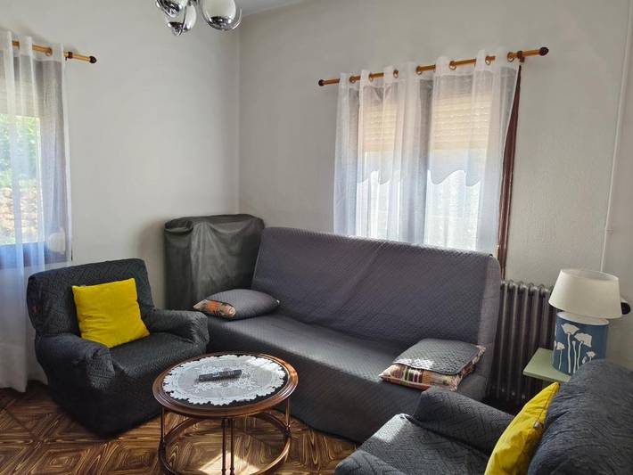 Casa rural para 6 personas, con Terraza además de Vistas al lago y Vistas en El Bierzo - 2