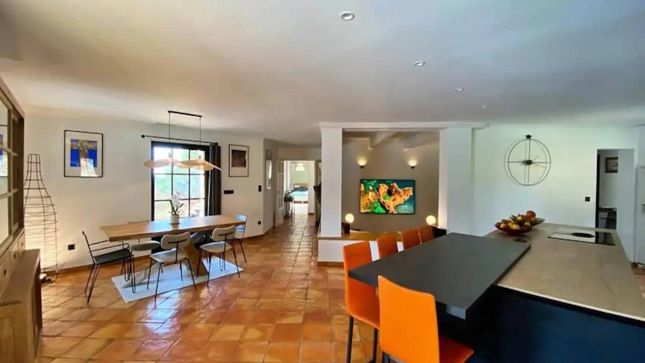 Appartement de vacances entier, Ferienwohnung für 8 Personen (180 m²) in Les Bons Fils in Ventabren, Côte méditerranéenne (France)