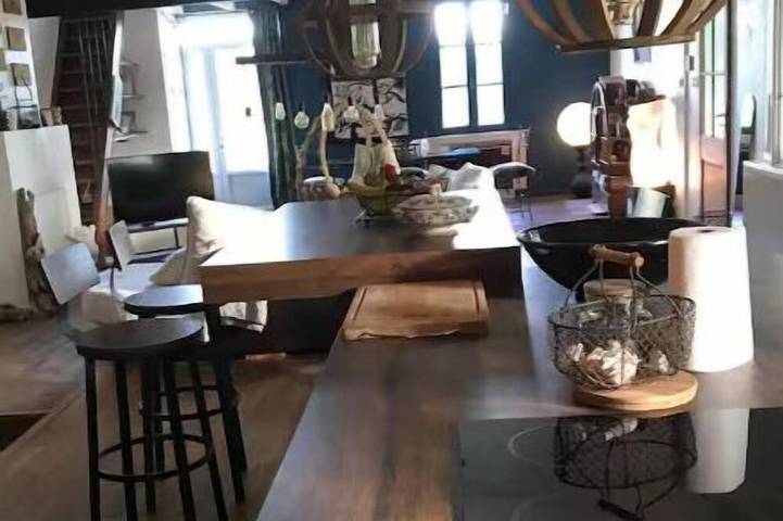 Gîte pour 7 personnes, animaux acceptés à Péreuil
