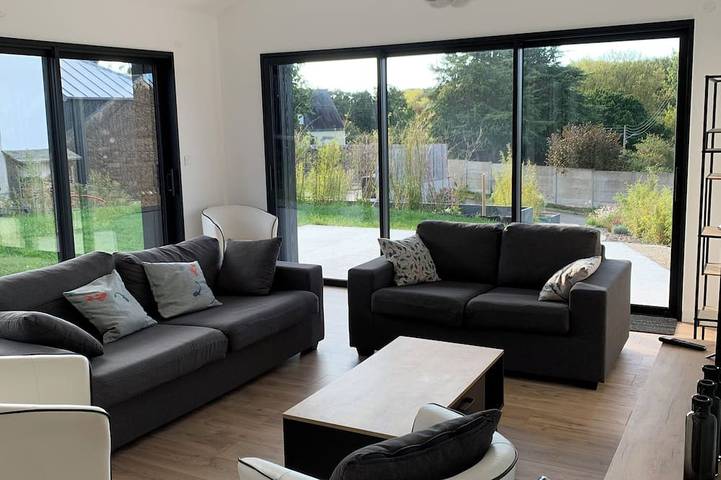 Maison de vacances pour 11 personnes, avec jardin ainsi que jacuzzi et terrasse