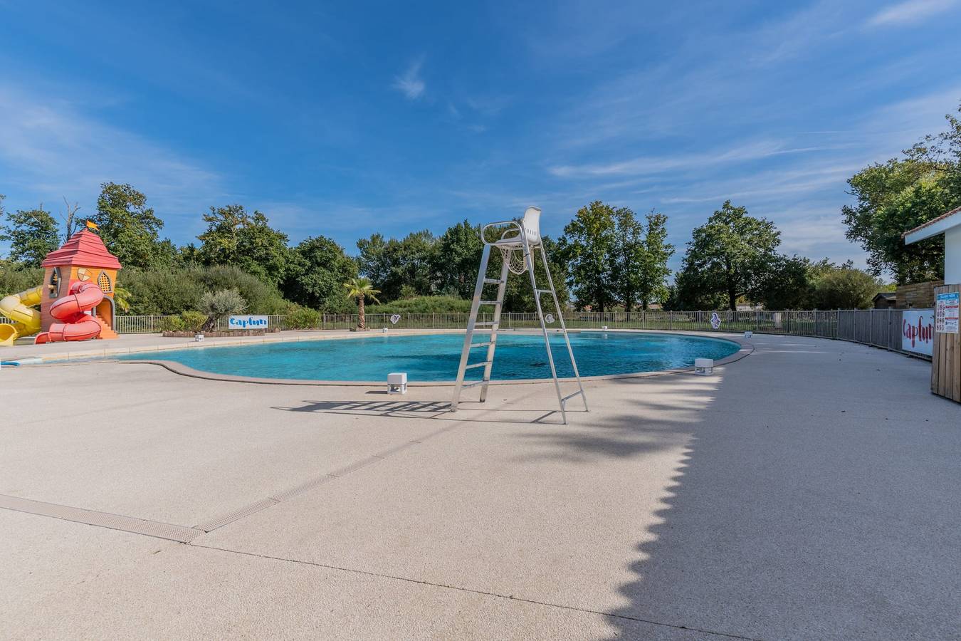 Capfun, 5 stars, 64 m² with pool and terrace in Lanton, Arcachon en omgeving