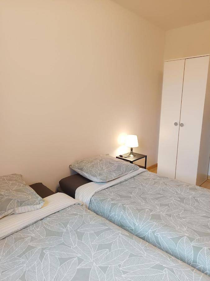 Location de vacances pour 10 personnes, avec Terrasse ainsi que Jardin et Piscine à Saint-Étienne-les-Orgues - 4