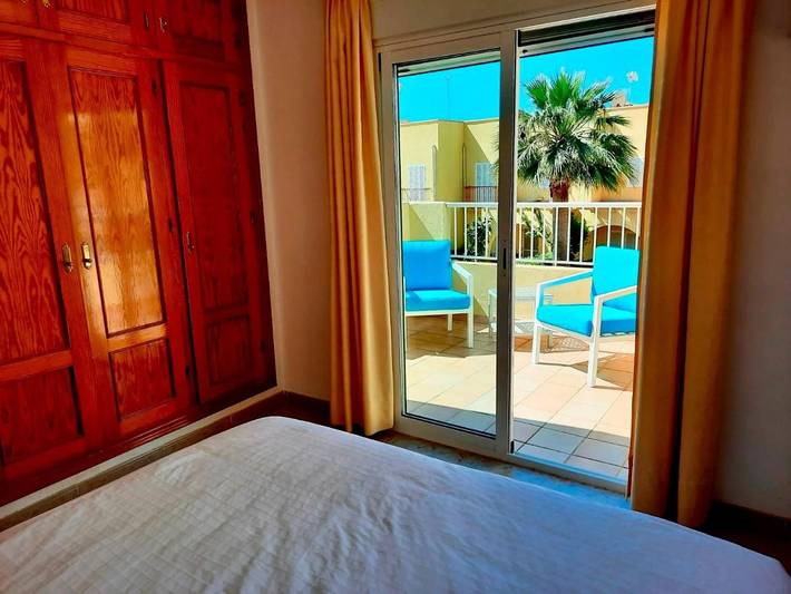 Casa rural para 6 personas, con vistas además de jardín y piscina, Familias con niños en Vera - 3