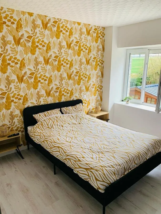 Apartamento de vacaciones para 4 personas, con jacuzzi además de terraza y jardín - 1