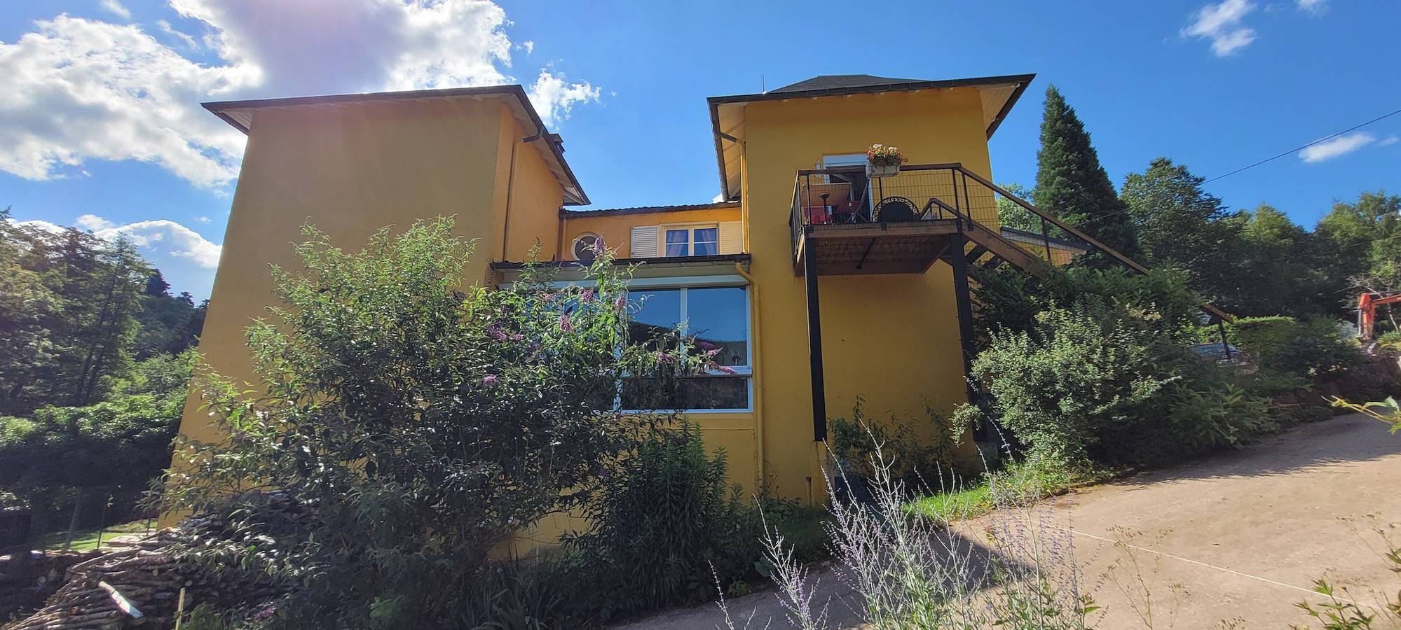Ganze Wohnung, Gîte Forestier Du Moulin für 10 Personen: Bergblick, private Terrasse & Wlan in Raon-sur-Plaine, Sankt Didel