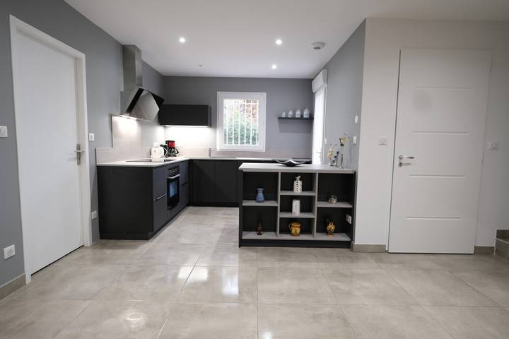 Location de vacances pour 8 personnes, avec jardin à Saint-Rémy-de-Provence - 4