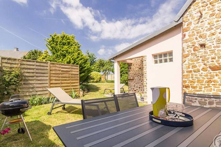 Gîte pour 4 personnes, avec jardin