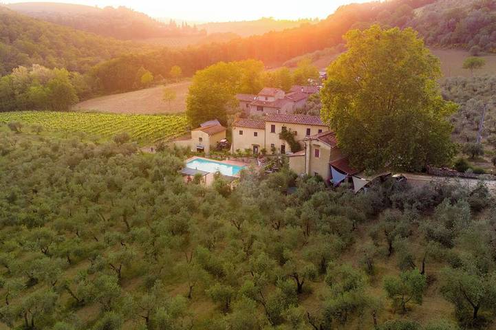 Agriturismo per 4 persone, con piscina in San Casciano in Val di Pesa